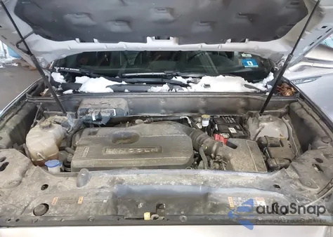 2019 Lincoln Nautilus Select z USA, uszkodzony, nr VIN 2LMPJ8K91KBL39129